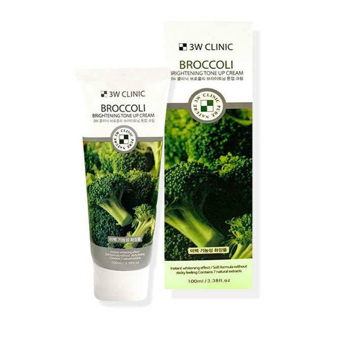 3W CLINIC Крем с экстрактом брокколи Broccoli Brightening Tone Up Cream