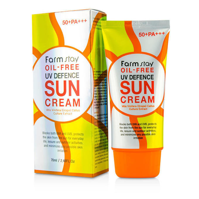 Солнцезащитный крем для лица  без масел FarmStay Oil-free UV Defence Sun Cream SPF50+ PA+++